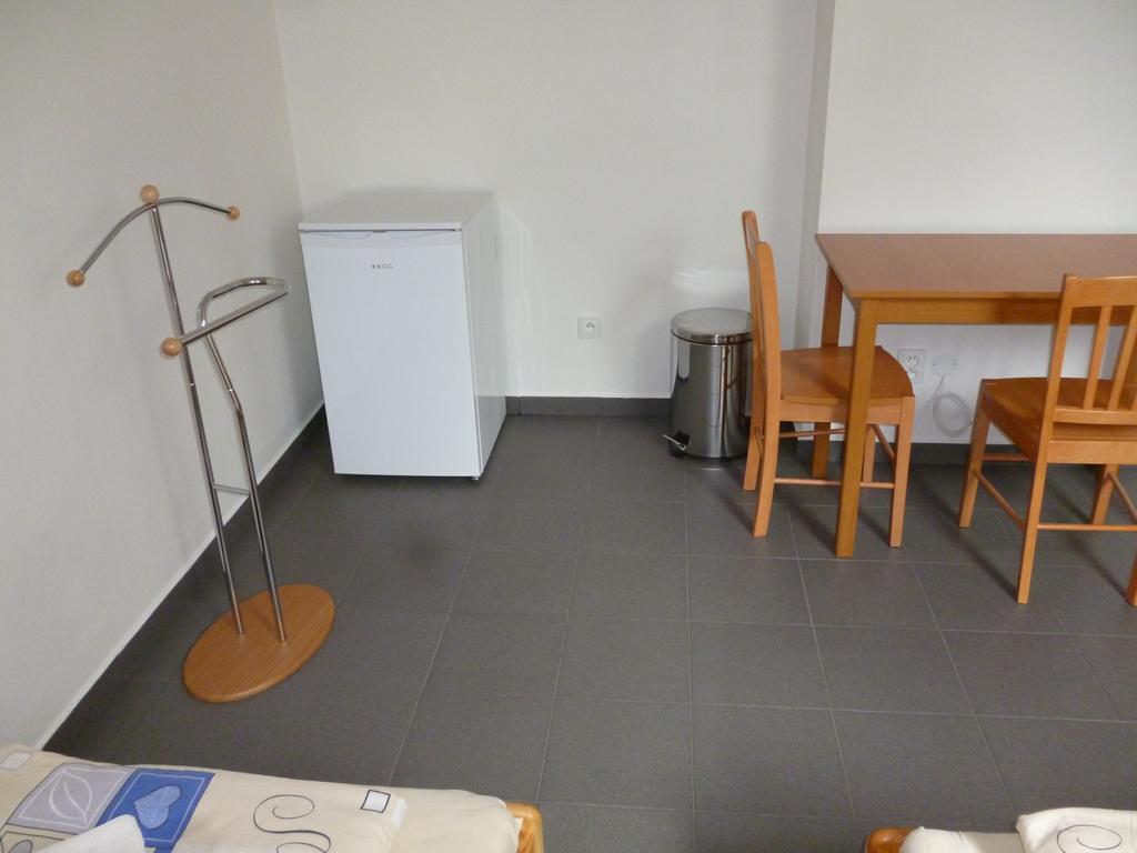 Penzion Na Podlesi Ve Zlate Korune Zlatá Koruna Εξωτερικό φωτογραφία